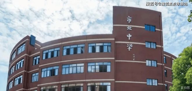 楼处：一曲城市与自然和谐交融的乐章！麻将胡了2模拟器㊣上海内环静安玺樾售(图12)